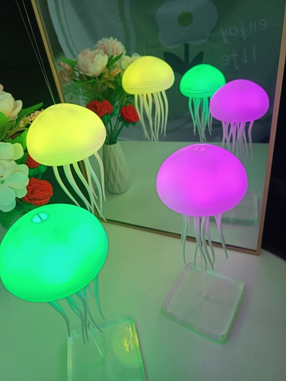 Lampe méduse flottante lumineuse